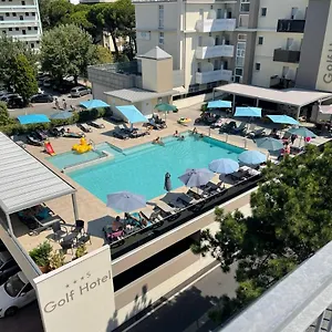 Hotel Golf ***s